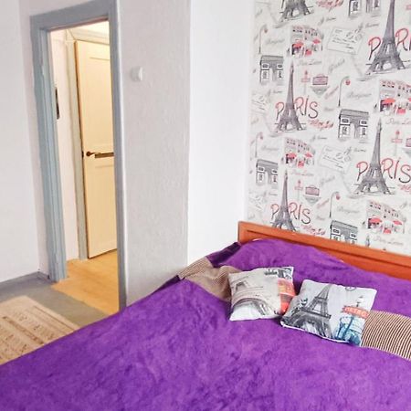 Apartment On Vadim Hetman Street 38 - Industrial Bridge Kiev Exterior foto